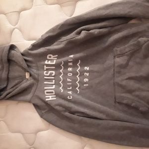 Hollister sweater